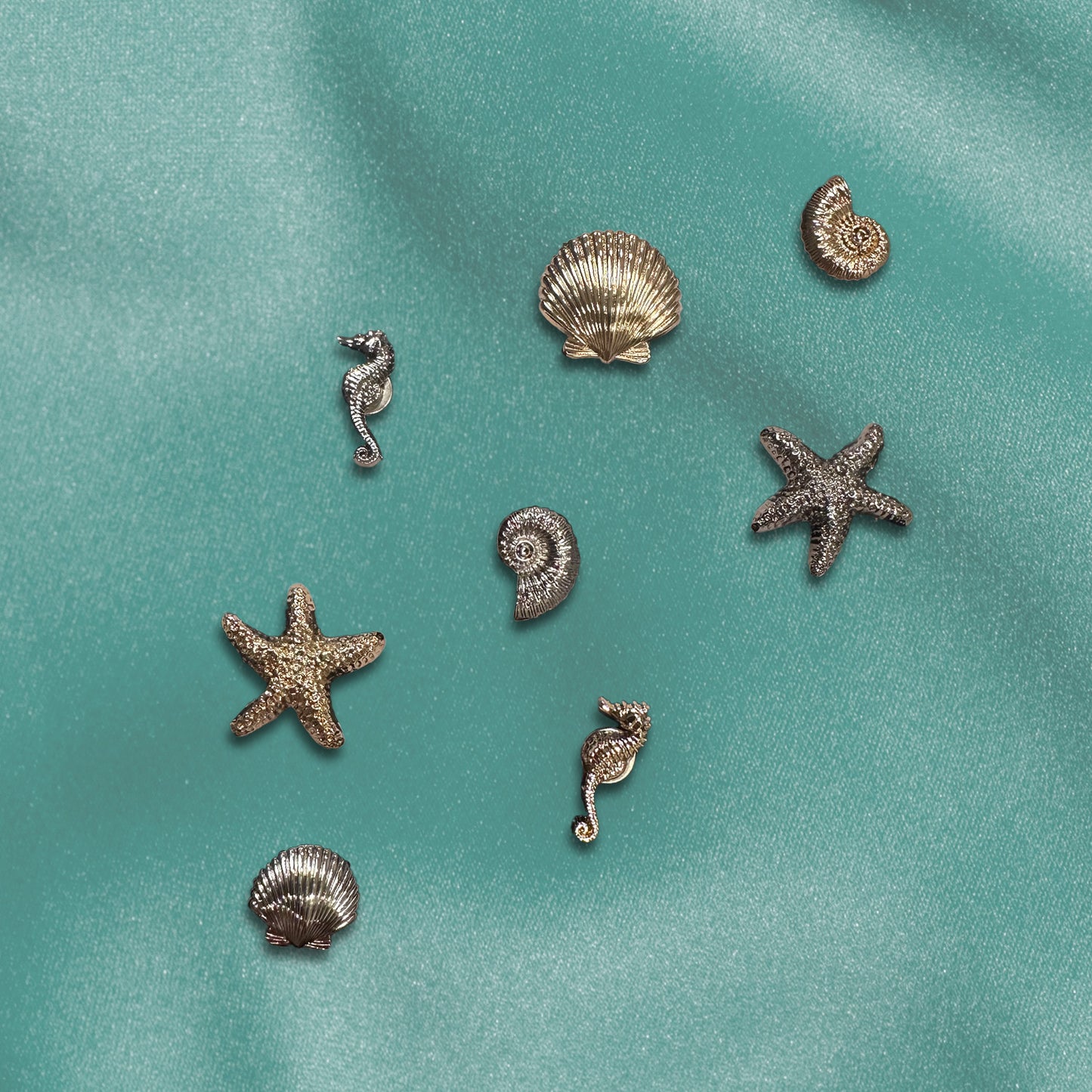 Seashell wine charms, magnetic Charms, glassware accessories, wine, hostess gift, Beach gifts, starfish wine accessory, gold and silver wine markers, wine marker, cheers, gifts, drink gems